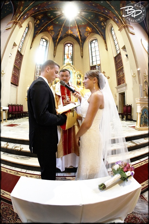 Zdjęcia ślubne Kraków kościół NMP z Lourdes przysiega 038